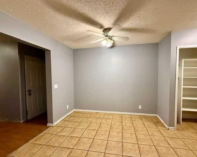 Property Photo:  1702 35 Street SE 3  AB T2A 1B5 