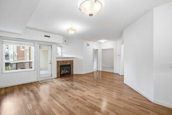 Property Photo:  48 Inverness Gate SE 2144  AB T2Z 4N1 