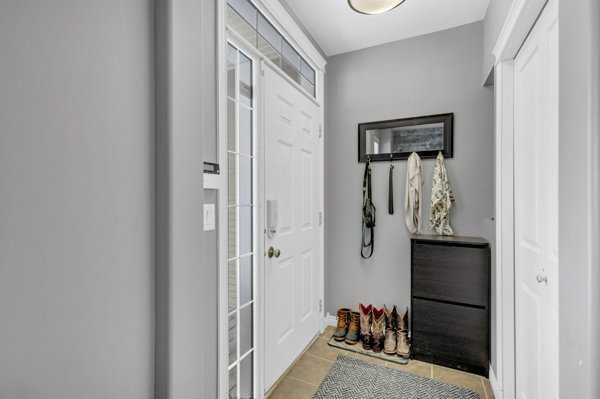 Property Photo: 124 Kendrew Drive AB T4P 3T8