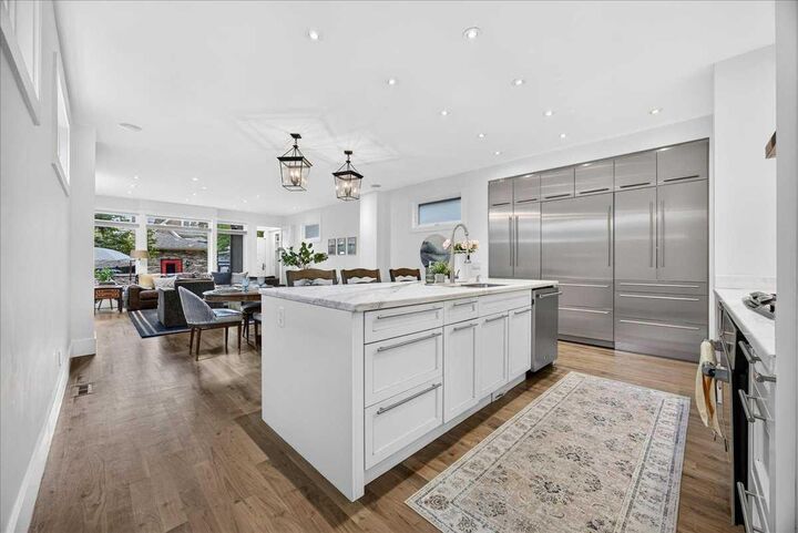 Property Photo: 3815 7A Street SW AB T2T 2Y8