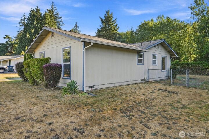 Property Photo:  283  Pollman Circle  WA 98264 