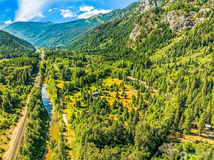 Property Photo:  18595  US Highway 2  WA 98826 