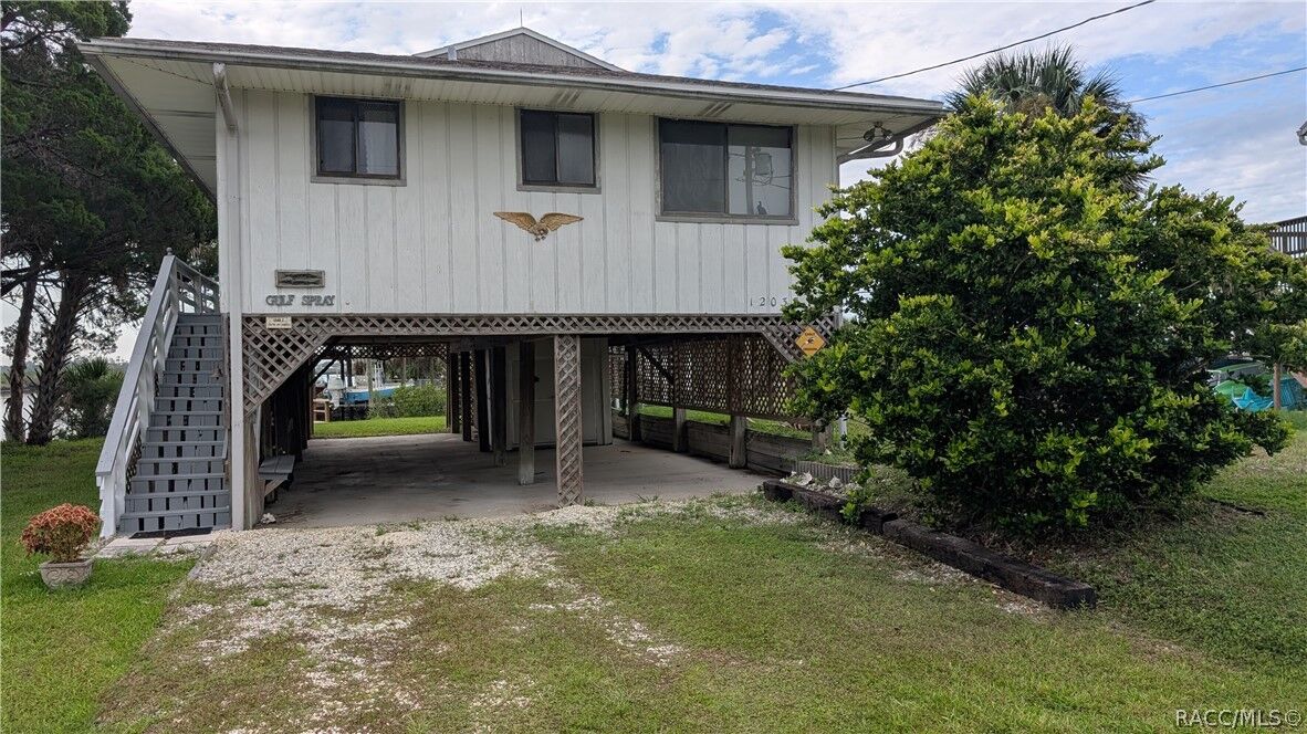 Property Photo: 12038 W Bald Eagle Court FL 34429