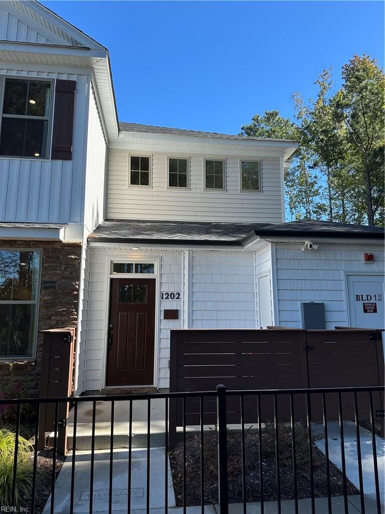 Property Photo: 1211 Kathy Ann Way E VA 23314