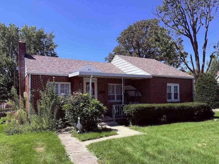 Property Photo:  639 N Plum Street  IN 47390 