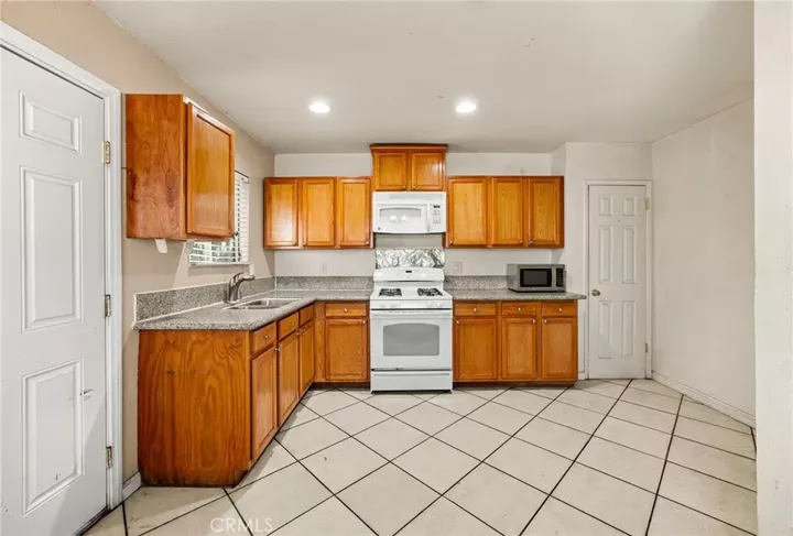 Property Photo:  1575 S Tippecanoe  CA 92408 