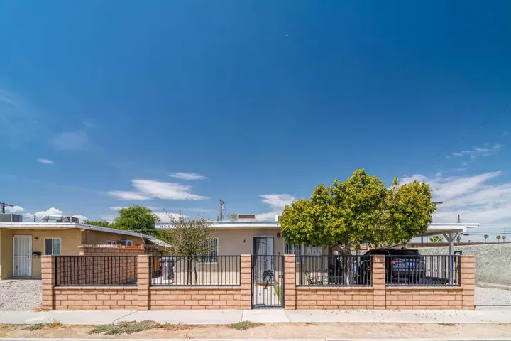 Property Photo: 45749 Salton Street CA 92201