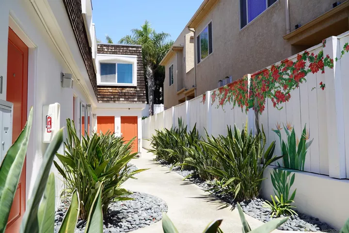 Property Photo: 4073 Gresham St. CA 92109