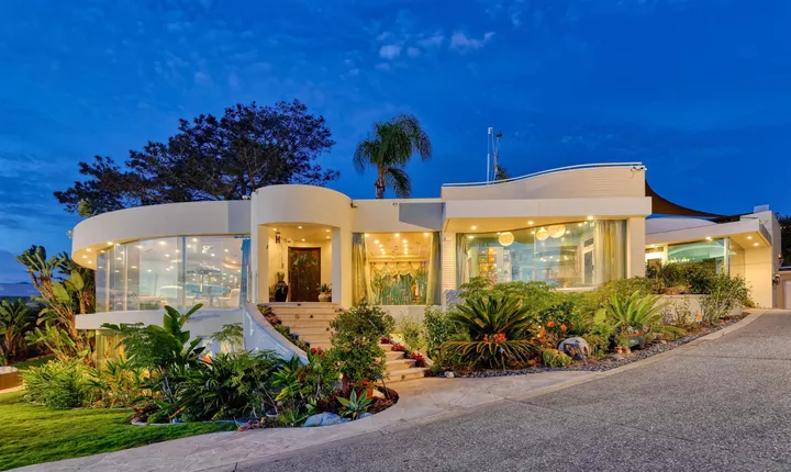 Property Photo:  9090 La Jolla Shores Ln.  CA 92037 