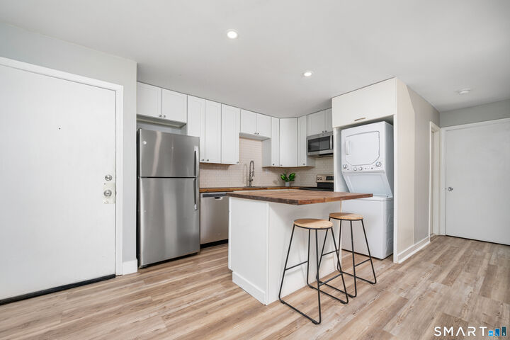 Property Photo: 8-G Country Squire Drive 8G CT 06416