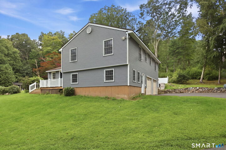 Property Photo: 345 Meadow Trail CT 06238