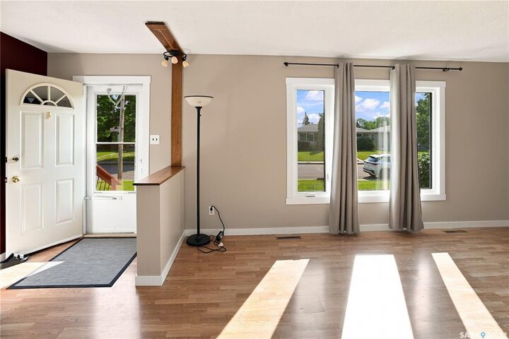 Property Photo:  571 104th Street  SK S9A 1M5 