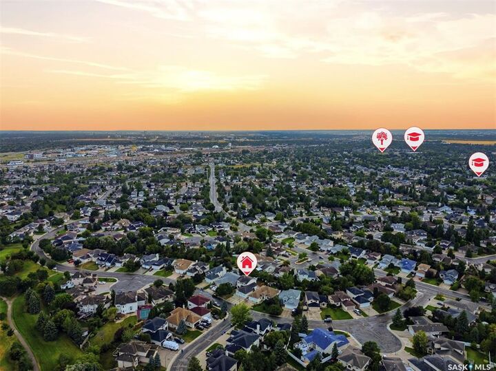 Property Photo:  310 Chotem Crescent  SK S7N 4M3 