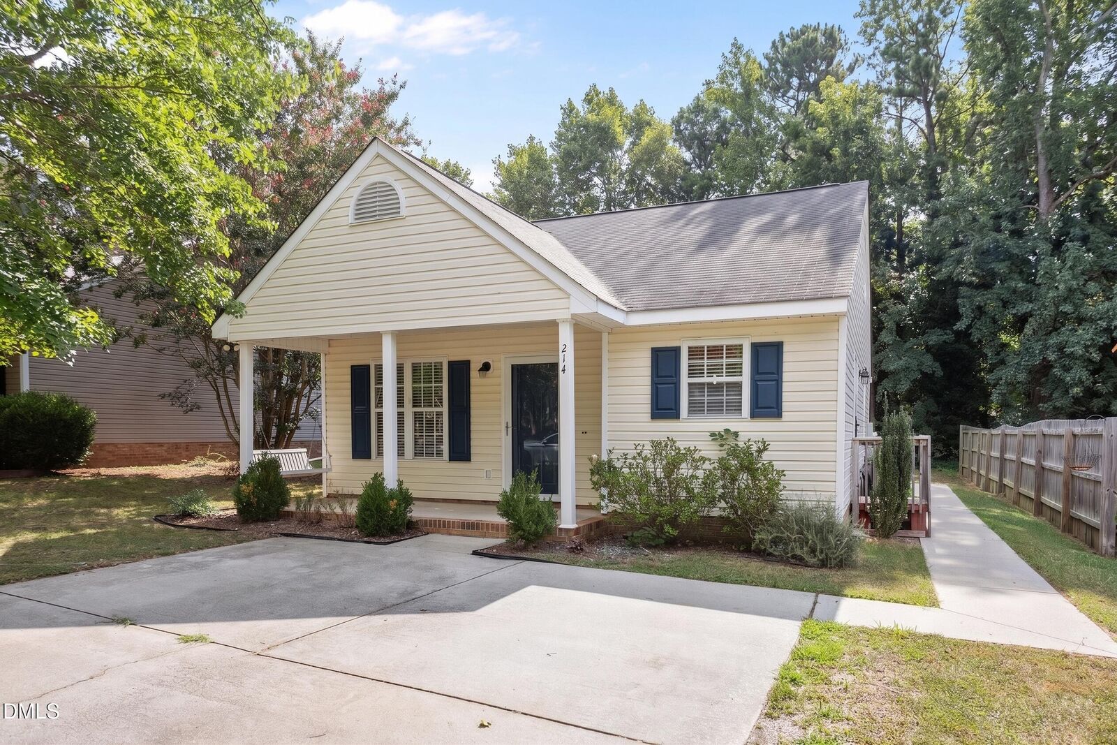 Property Photo: 214 Highgate Circle NC 27587