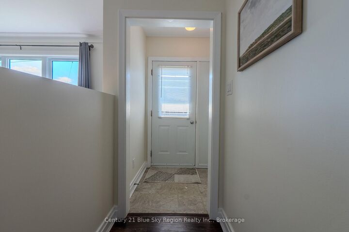 Property Photo: 918 Copeland Street ON P1B 3E4