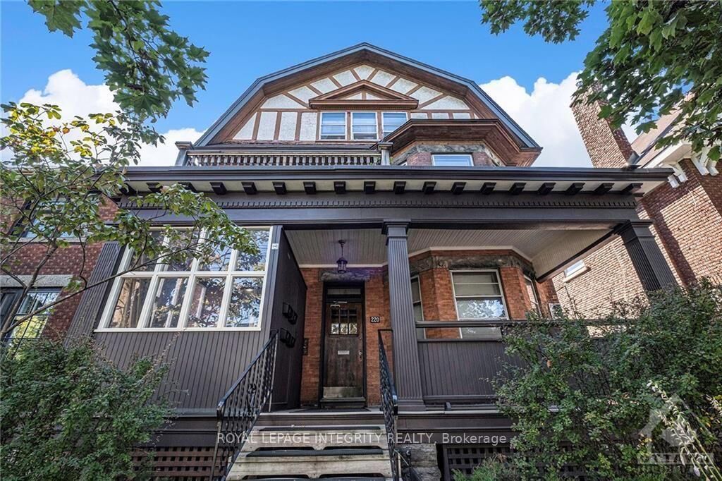 Property Photo:  220 Powell Avenue 4  ON K1S 2A5 