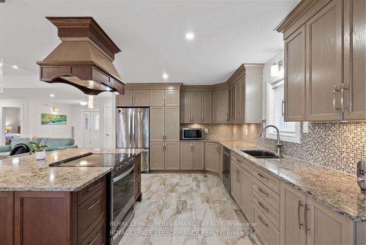 Property Photo: 55 Dale Street ON K0C 1M0