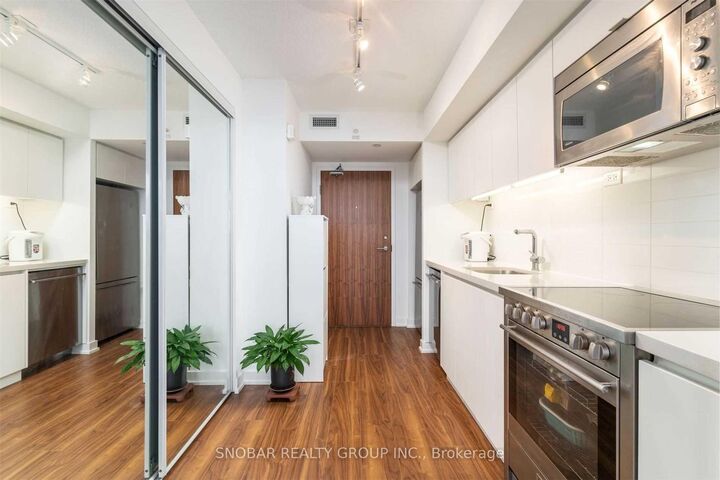Property Photo:  85 Queens Wharf Road 3608  ON M5V 0J9 