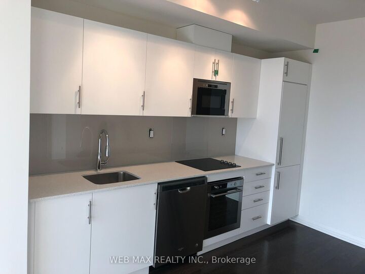 Property Photo: 460 Adelaide Street E 1527 ON M5A 0E7
