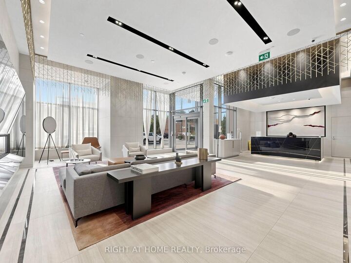 Property Photo: 280 Howland Avenue 615 ON M5R 0C3