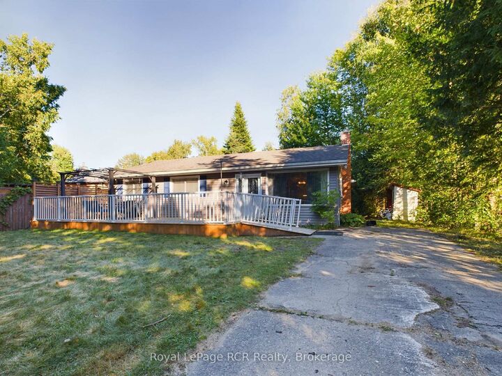 Property Photo:  26 Robert Drive  ON N0H 2C5 