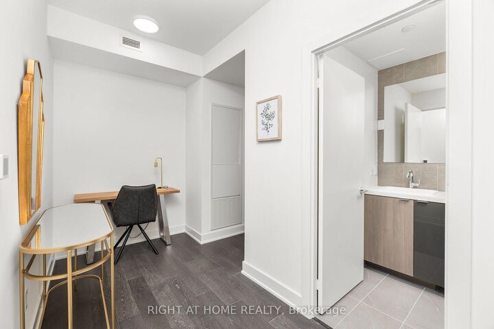 Property Photo:  35 Mercer Street 3412  ON M5V 0V1 