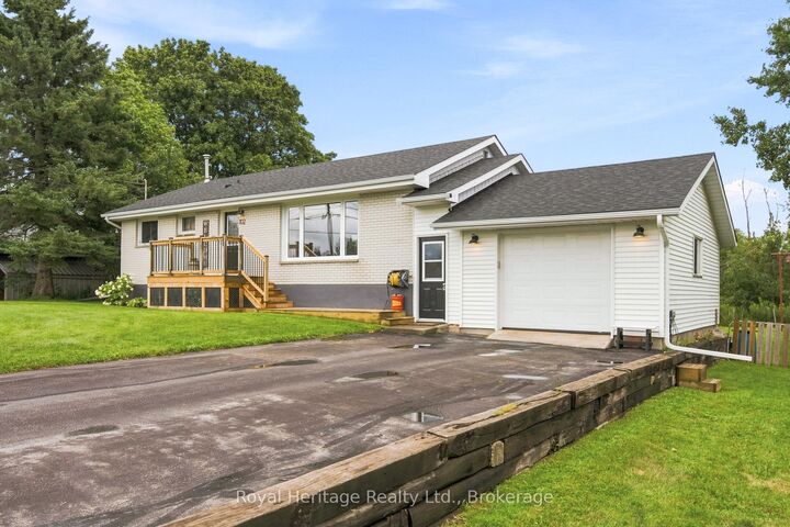 102 Johnstown Road — photo 1