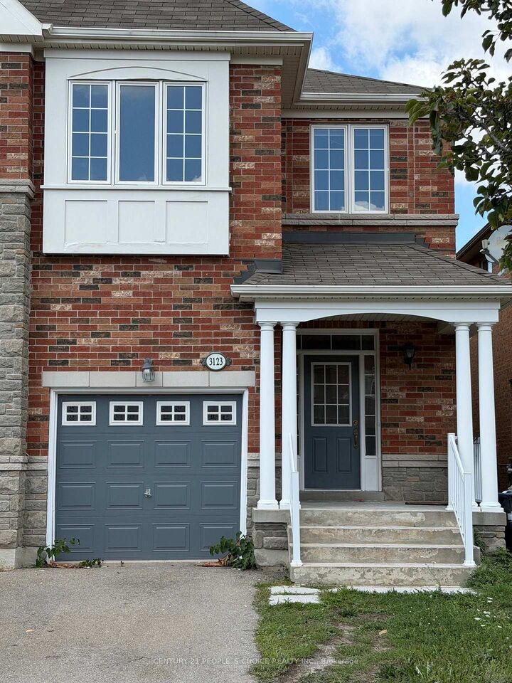 Property Photo: 3123 Cabano Crescent ON L5M 0C5