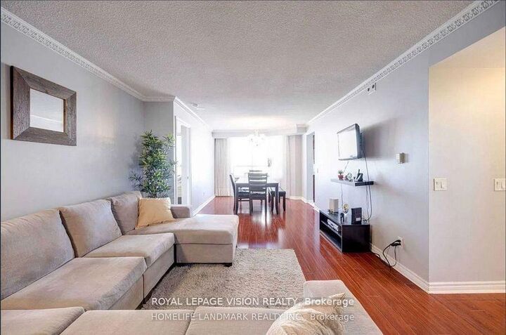 Property Photo:  115 Omni Drive 2106  ON M1P 5B4 