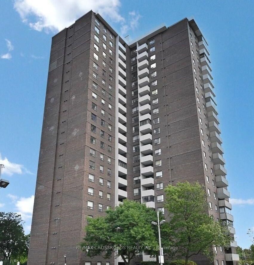 Property Photo:  10 Muirhead Road 806  ON M2J 4P9 