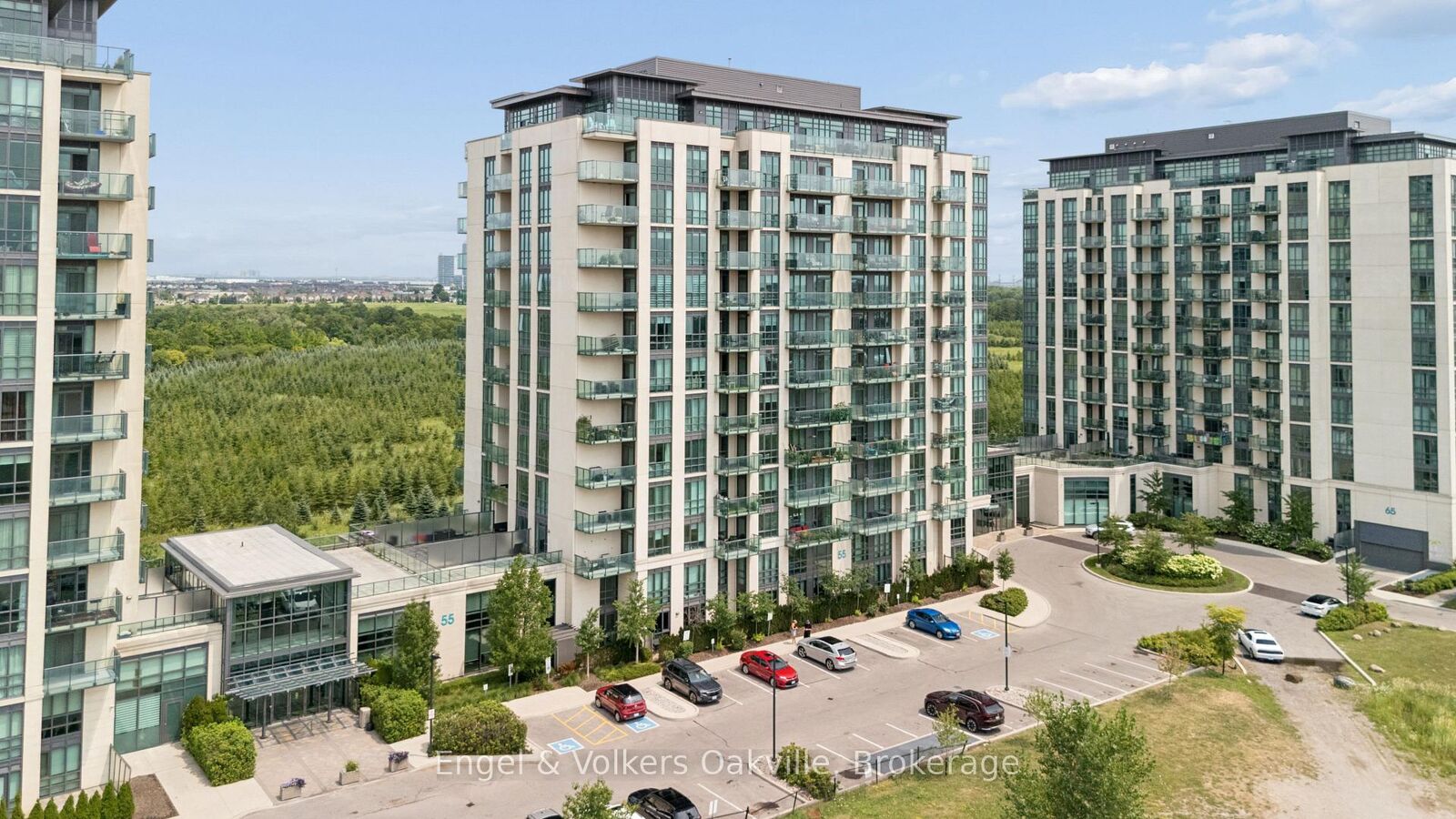 Property Photo: 55 Yorkland Boulevard 1204 ON L6P 4K9