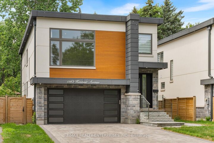 Property Photo:  1362 Kenmuir Avenue  ON L5G 4B4 
