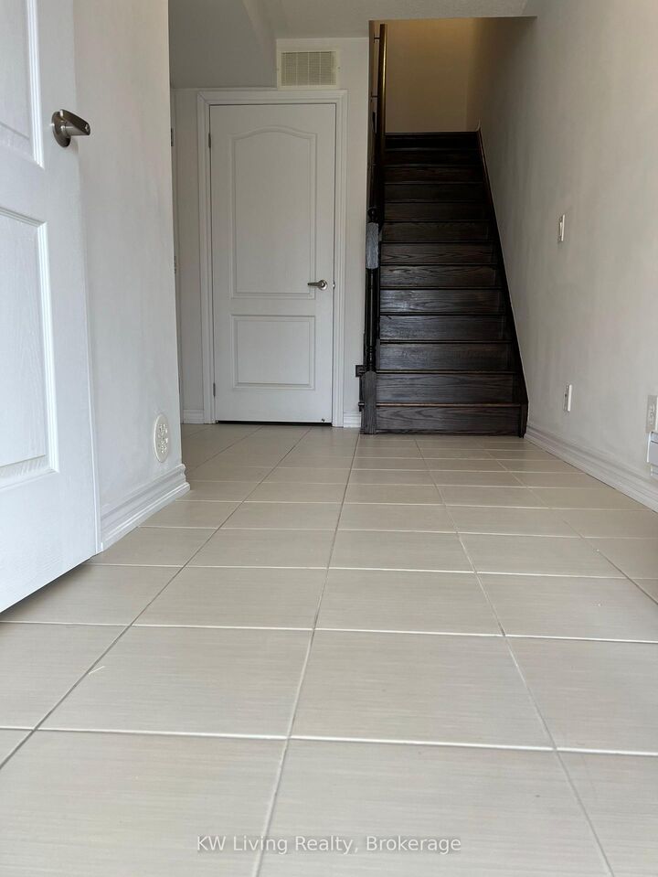 Property Photo:  59 Tabaret Crescent  ON L1L 0G5 