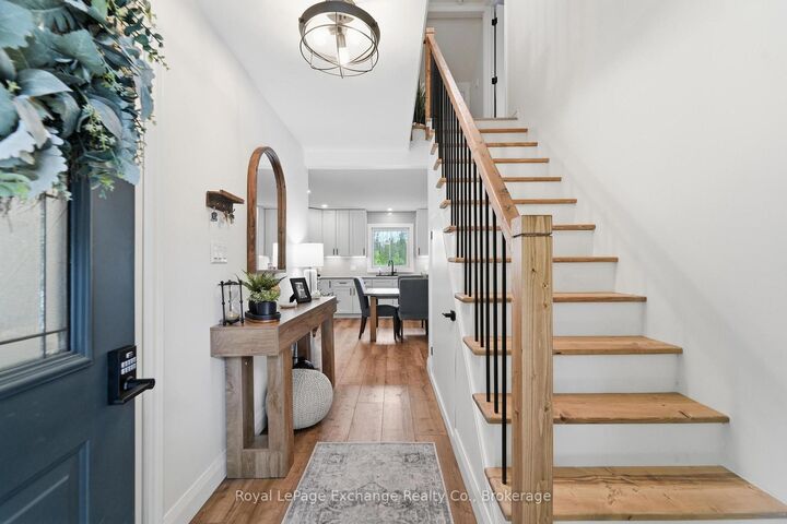 Property Photo: 299 Victoria Street ON N0G 2T0