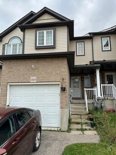 Photo de la propriété:  1369 Countrystone Drive  ON N2N 3R8 