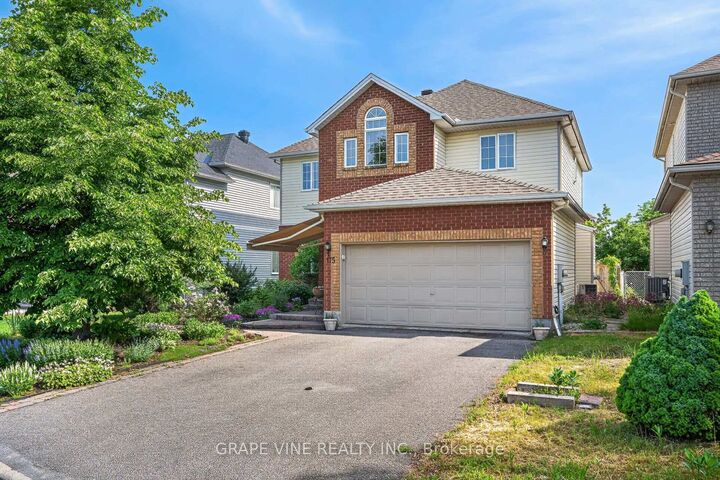 175 Allanford Avenue — photo 1