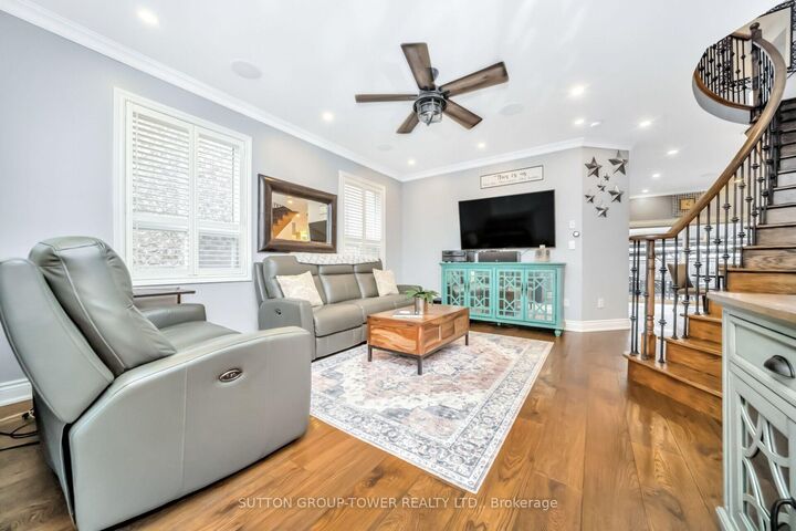 Property Photo: 6 Midnightsun Trail ON L6R 3K9