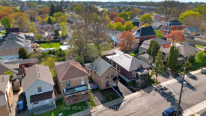 Property Photo:  187 Drummond Street  ON N3S 6A8 