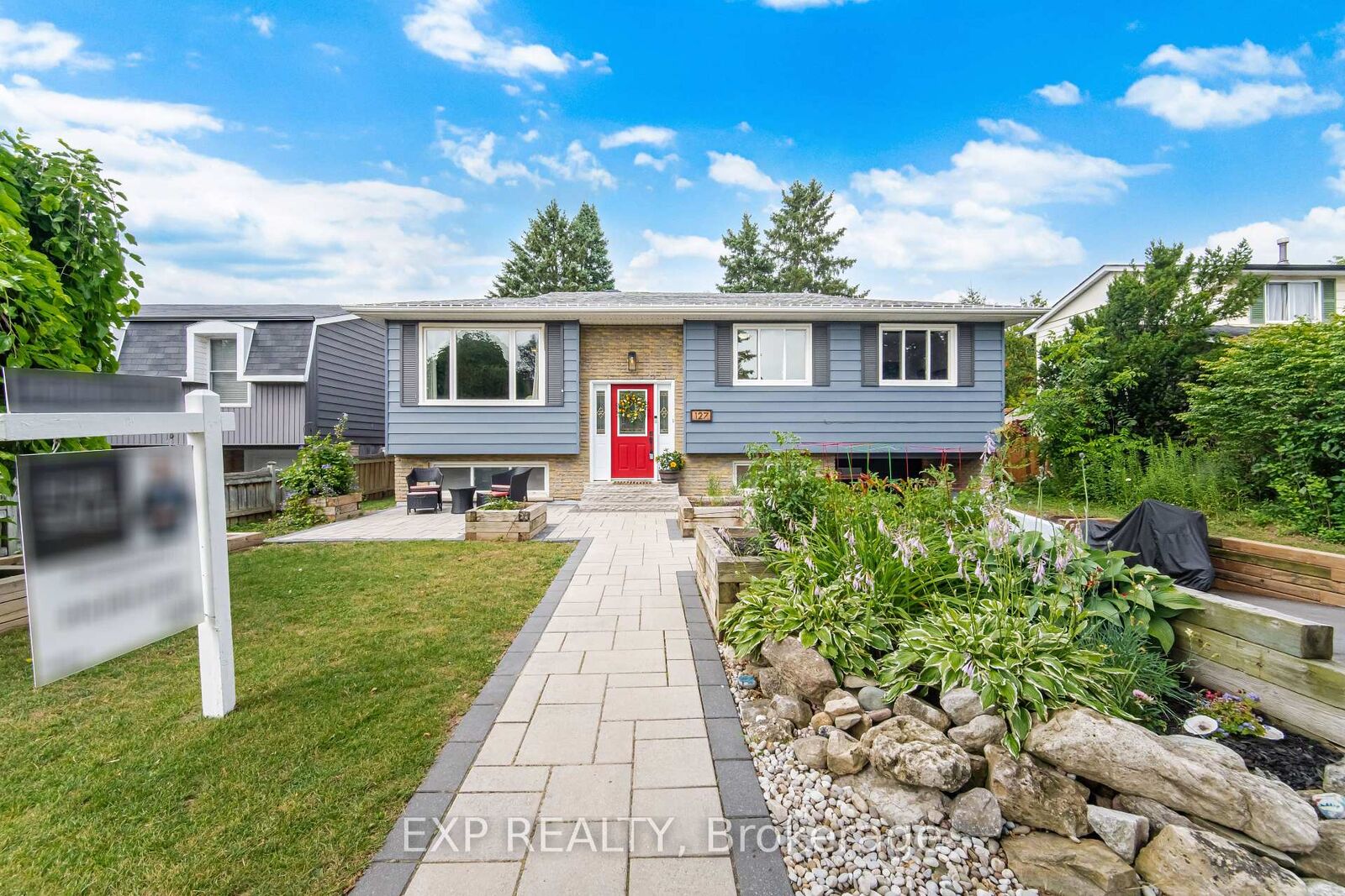Property Photo: 127 Acton Boulevard ON L7J 2S4