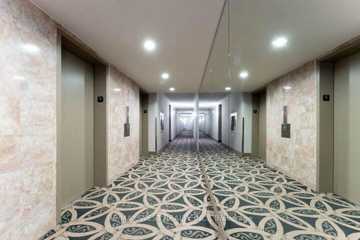 Property Photo:  240 Scarlett Road 807  ON M6N 4X4 