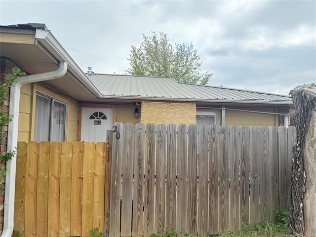 Property Photo: 101 Doris Drive 4 Units OK 74955