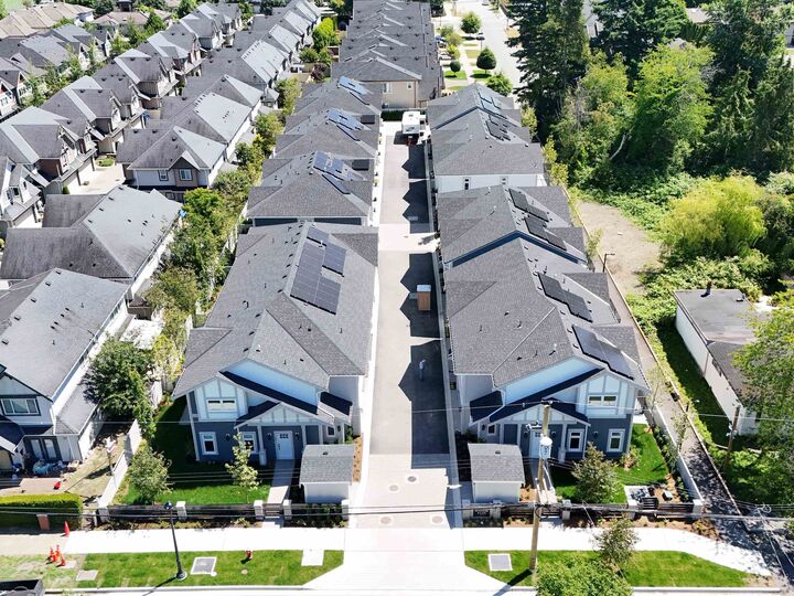 Property Photo: 7100 Ash Street 7 BC V6Y 0N4