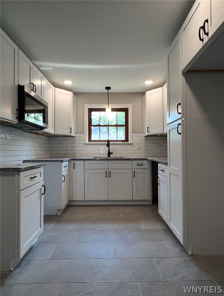 Property Photo: 8425 Pershing Avenue NY 14304