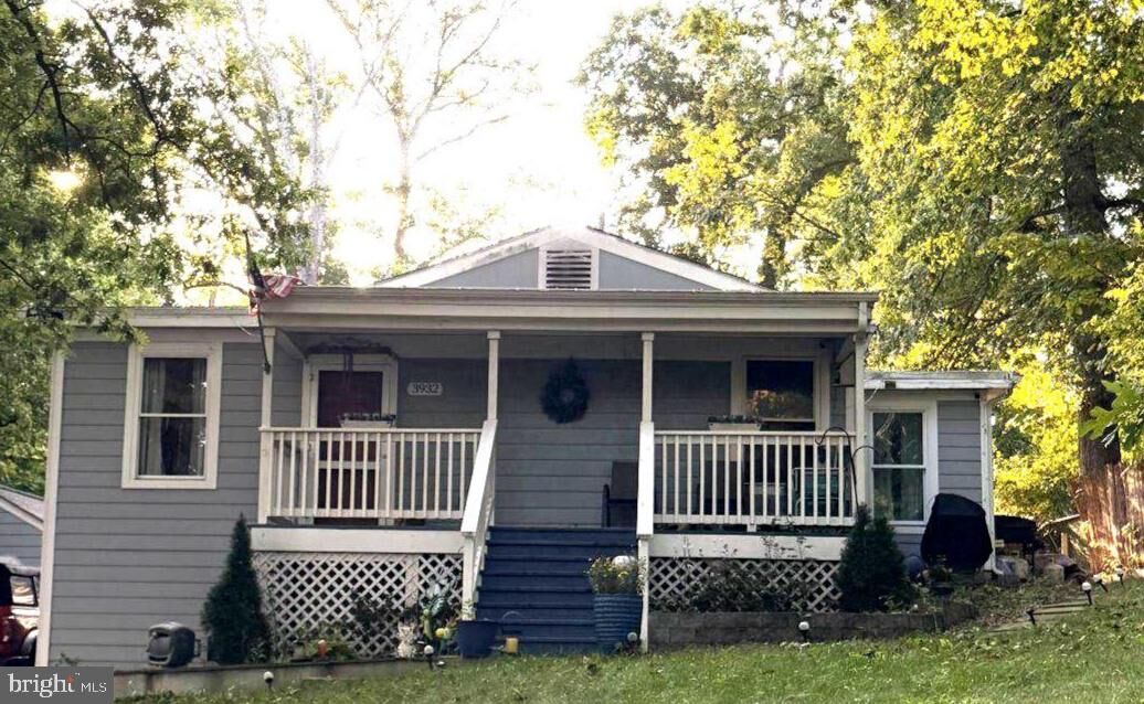 Property Photo:  3932 Oakdale Circle  VA 22172 