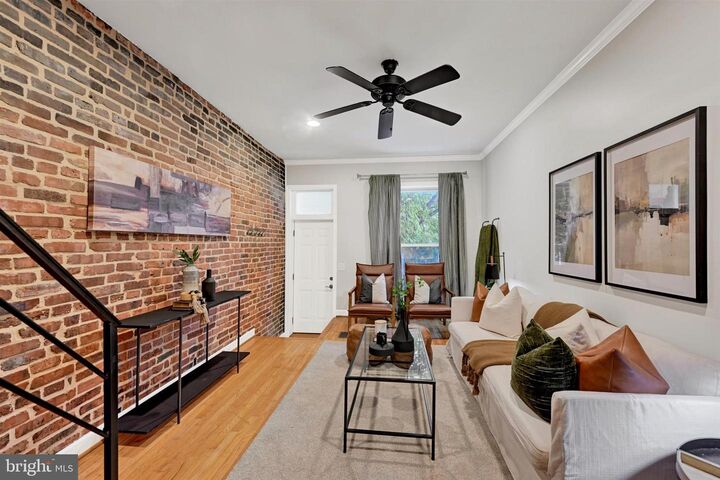 Property Photo: 611 S Belnord Avenue MD 21224