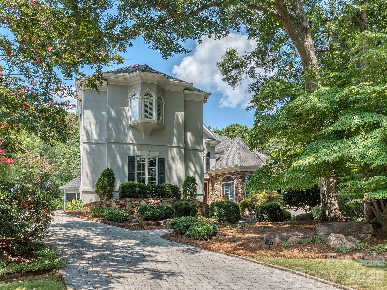 Property Photo: 5904 Cabell View Court NC 28277