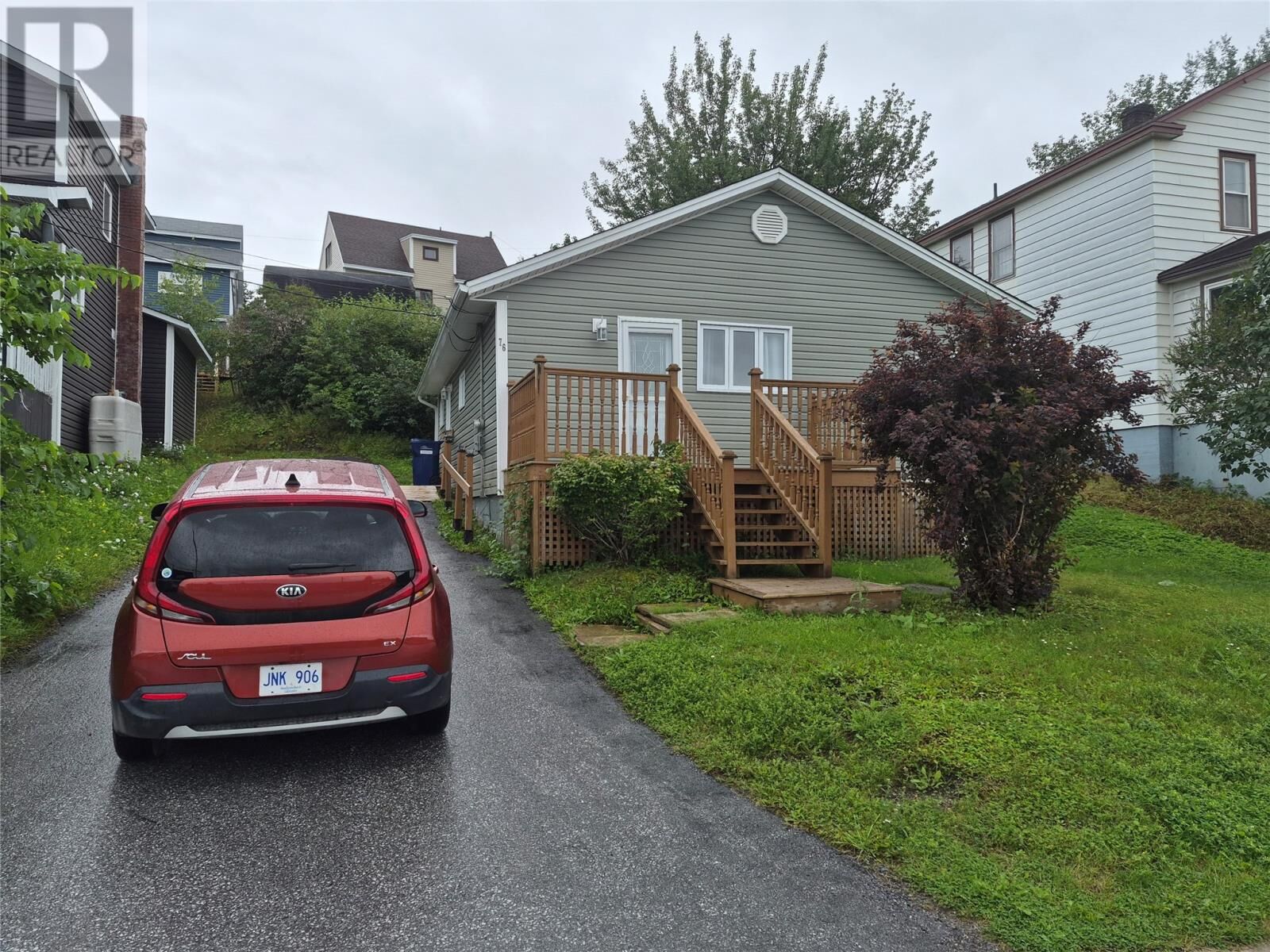 Property Photo:  76 Doves Road  NL A2H 1M4 