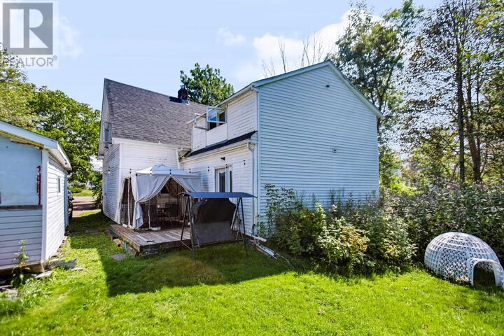 Property Photo:  21 West Victoria Street  NS B4H 1B9 
