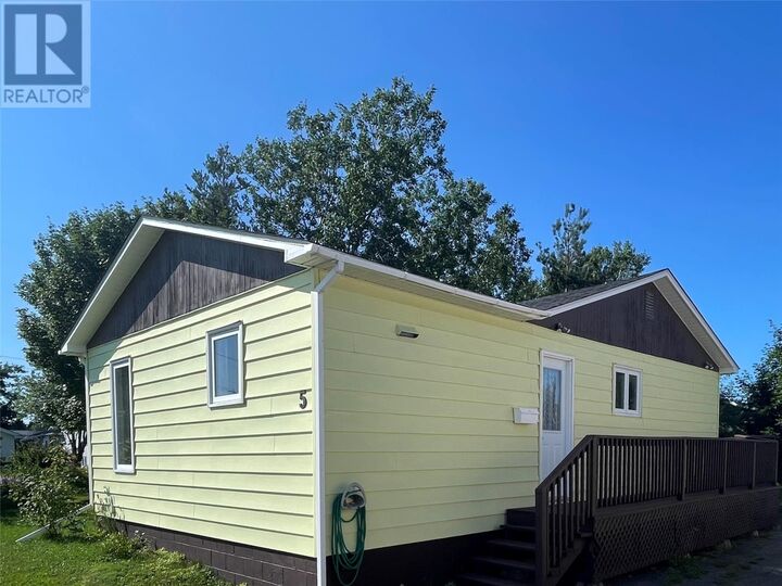 Property Photo: 5 St Clare Avenue NL A2N 1N3