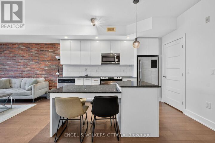Property Photo:  2785 Baseline Road 310  ON K2H 1G9 